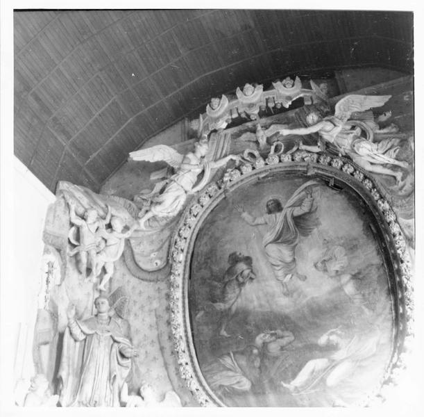 maître-autel, gradin, retable, bas-reliefs, statues : saint Augustin et saint Norbert, tableau : La Transfiguration, vue partielle