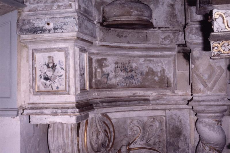 ensemble (autel, retable, tabernacle), détail