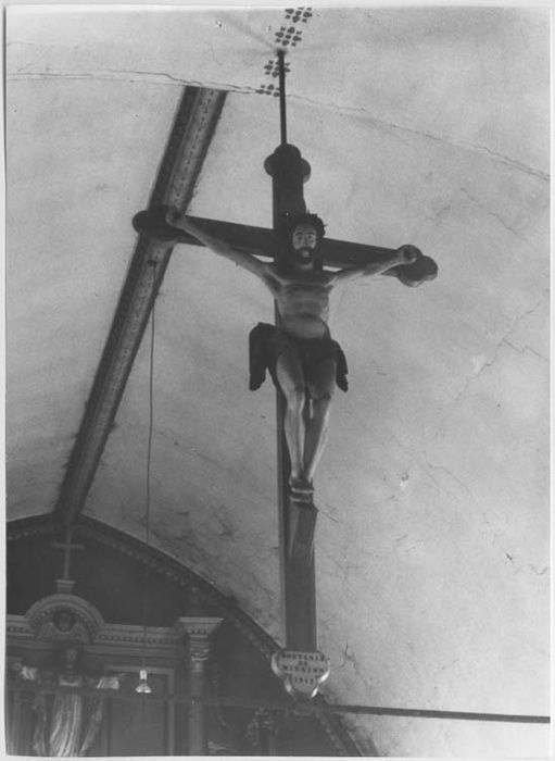 statue : Christ en croix - © Ministère de la Culture (France), Médiathèque du patrimoine et de la photographie, Tous droits réservés