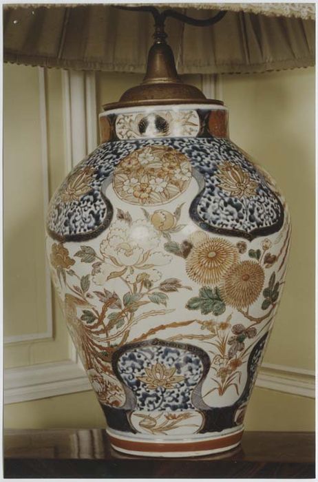 vase décoratif (potiche) - © Ministère de la Culture (France), Médiathèque du patrimoine et de la photographie, Tous droits réservés