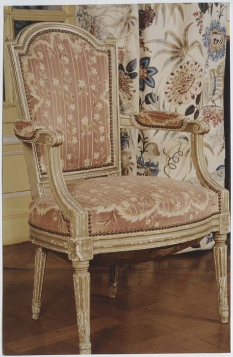 quatre fauteuils - © Ministère de la Culture (France), Médiathèque du patrimoine et de la photographie, Tous droits réservés