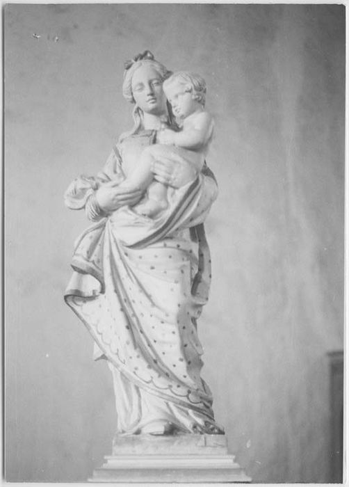 statue : Vierge à l'Enfant - © Ministère de la Culture (France), Médiathèque du patrimoine et de la photographie, Tous droits réservés