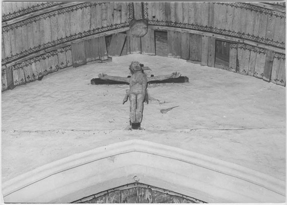 statue : Christ en croix - © Ministère de la Culture (France), Médiathèque du patrimoine et de la photographie, Tous droits réservés