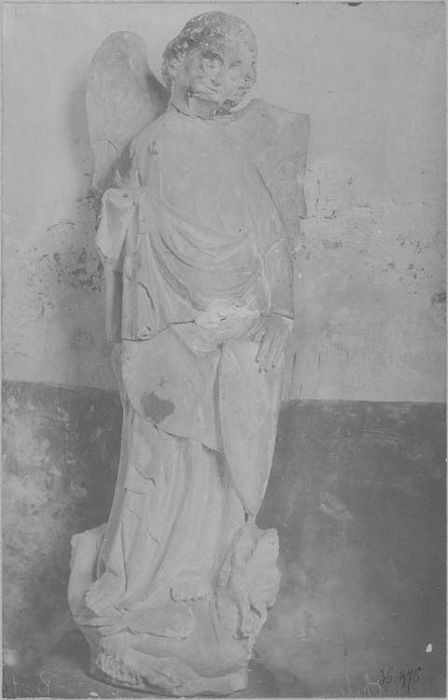 statue : Saint Michel