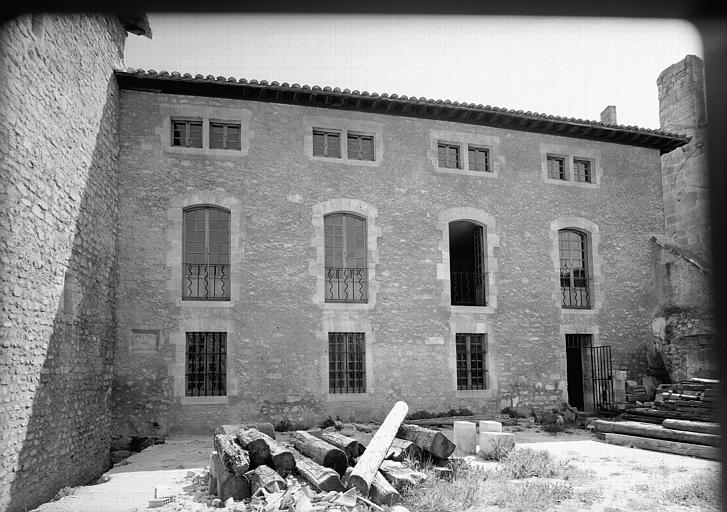 Façade sur cour