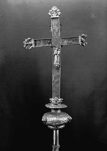 Croix processionnelle en argent (revers)