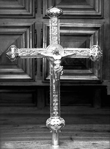 Croix processionnelle en argent doré (avers)