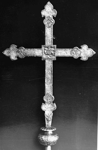 Croix processionnelle en argent (revers) - © Ministère de la Culture (France), Médiathèque du patrimoine et de la photographie, diffusion RMN-GP