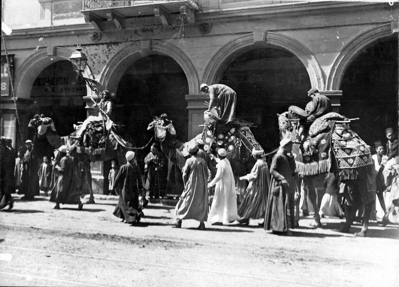 Cortège pour la fête du Prophète