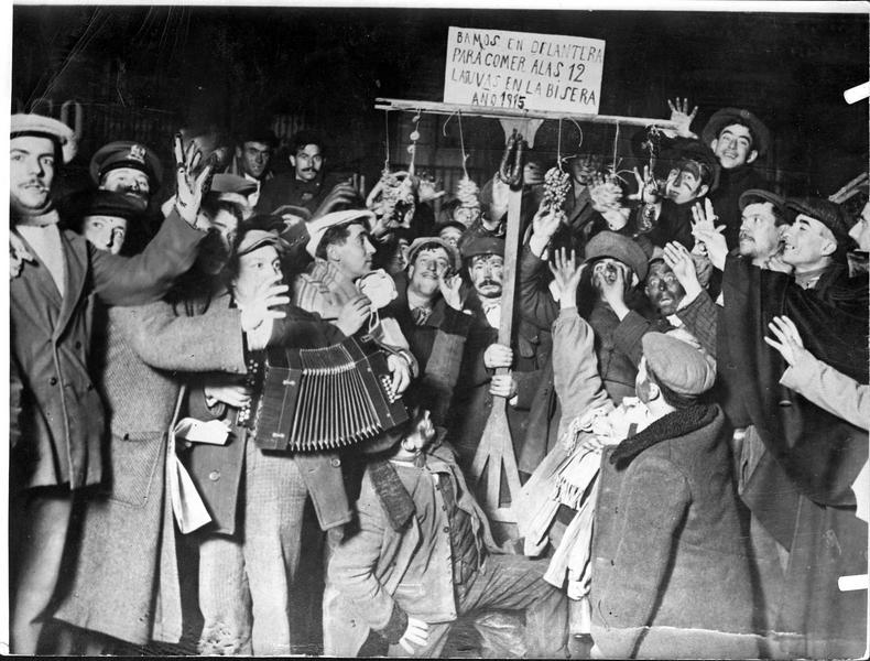 Un jour de l’an original en Espagne. [Manifestation]