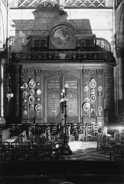 tambour de porte du bras sud du transept et son couronnement - © Ministère de la Culture (France), Médiathèque du patrimoine et de la photographie (objets mobiliers), tous droits réservés