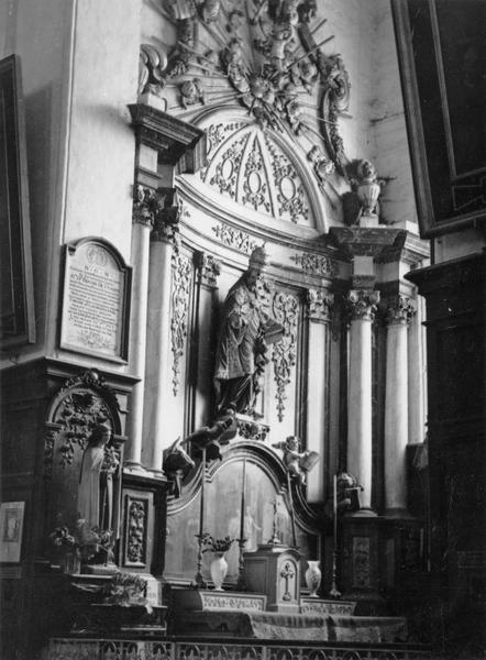 retable, statue : saint pape - © Ministère de la Culture (France), Médiathèque du patrimoine et de la photographie (objets mobiliers), tous droits réservés