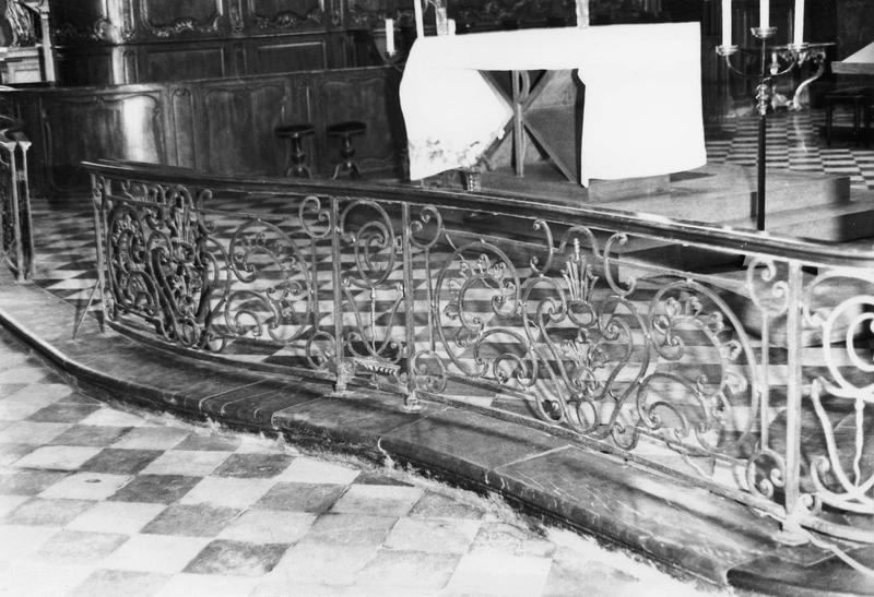 clôture liturgique (grille de communion) - © Ministère de la Culture (France), Médiathèque du patrimoine et de la photographie (objets mobiliers), tous droits réservés