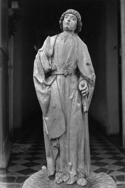 statue de Saint Jean provenant du groupe du Calvaire - © Ministère de la Culture (France), Médiathèque du patrimoine et de la photographie (objets mobiliers), tous droits réservés