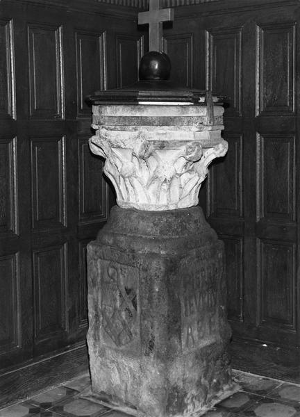 fonts baptismaux - © Ministère de la Culture (France), Médiathèque du patrimoine et de la photographie (objets mobiliers), tous droits réservés