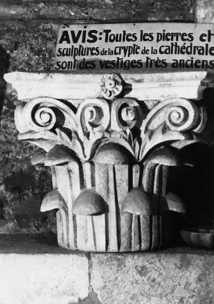 chapiteau corinthien