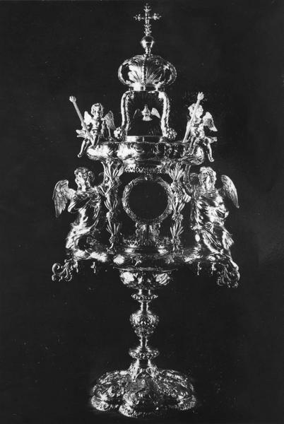 ostensoir-montrance - © Ministère de la Culture (France), Médiathèque du patrimoine et de la photographie (objets mobiliers), tous droits réservés