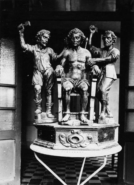 groupe sculpté : martyre de saint Quentin (le)