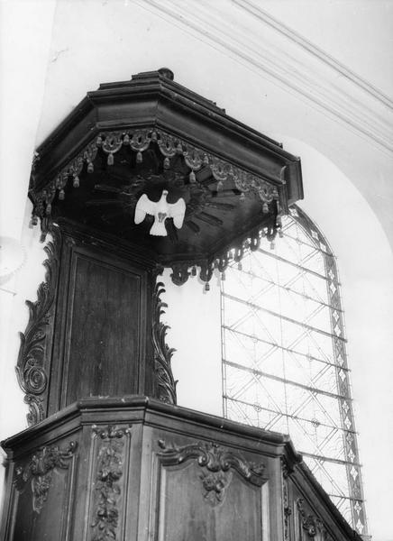 chaire à prêcher - © Ministère de la Culture (France), Médiathèque du patrimoine et de la photographie (objets mobiliers), tous droits réservés