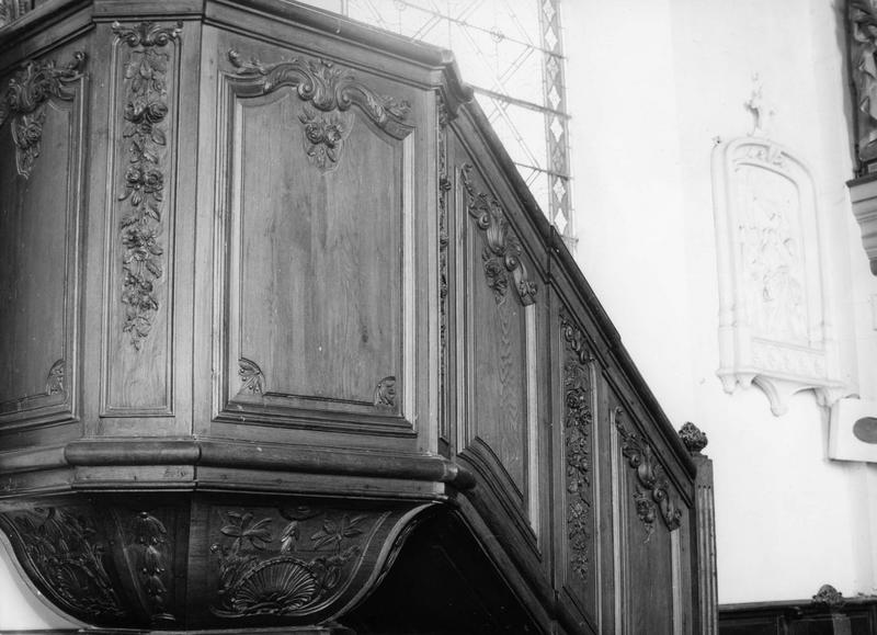 chaire à prêcher - © Ministère de la Culture (France), Médiathèque du patrimoine et de la photographie (objets mobiliers), tous droits réservés