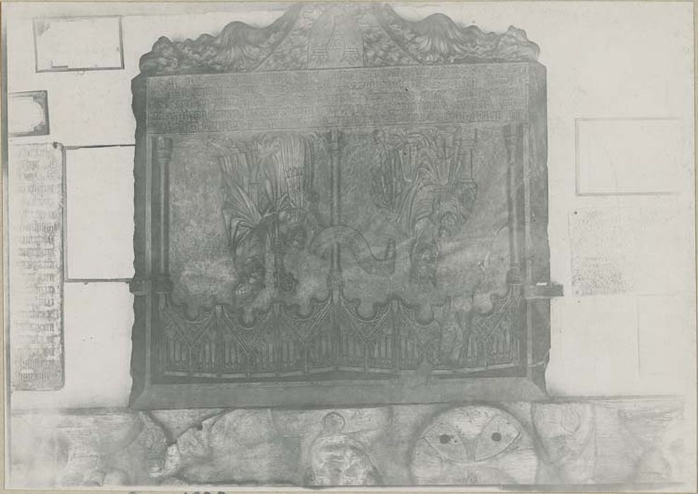 monument funéraire : Annonciation (l’) - © Ministère de la Culture (France), Médiathèque du patrimoine et de la photographie, diffusion GrandPalaisRmn Photo