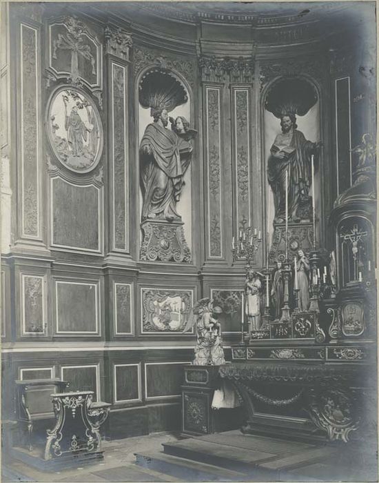 retable du maître-autel, statues : Evangélistes, vue partielle - © Ministère de la Culture (France), Médiathèque du patrimoine et de la photographie, diffusion GrandPalaisRmn Photo