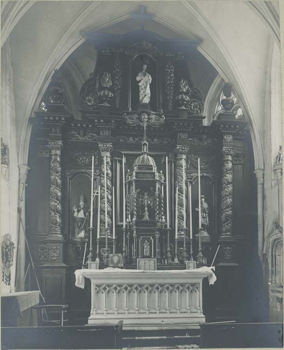 retable, tabernacle, maître-autel