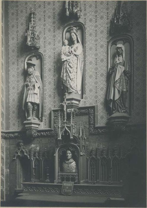 statues : Vierge à l'Enfant, saint Joachim, sainte Anne surmontant l'autel de la chapelle de la Conception de Notre-Dame - © Ministère de la Culture (France), Médiathèque du patrimoine et de la photographie, diffusion GrandPalaisRmn Photo