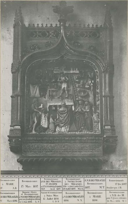 monument funéraire de Jean de Liboure (bas-relief) : messe de saint Grégoire avec le donateur accompagné de saint Jean-Baptiste (la) - © Ministère de la Culture (France), Médiathèque du patrimoine et de la photographie, diffusion GrandPalaisRmn Photo