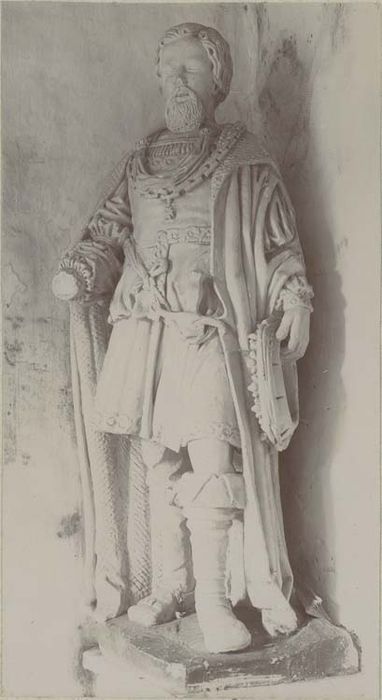 statue : Mage