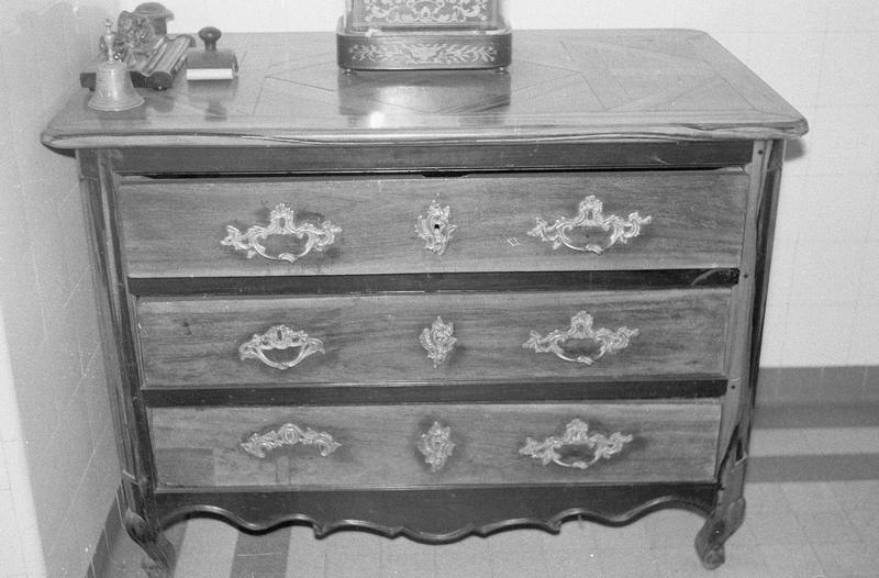 Commode - © Ministère de la Culture (France), Médiathèque du patrimoine et de la photographie, diffusion GrandPalaisRmn Photo