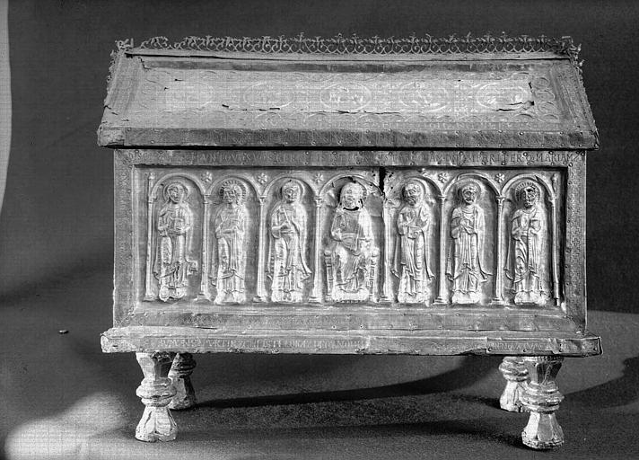 Châsse reliquaire en argent et vermeil (face antérieure)