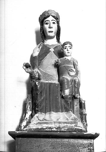 Statue en bois polychrome de la Vierge à l'Enfant en Majesté