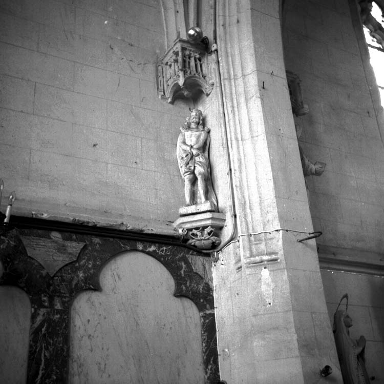 Statue en pierre d'un Christ aux liens - © Ministère de la Culture (France), Médiathèque du patrimoine et de la photographie, diffusion RMN-GP