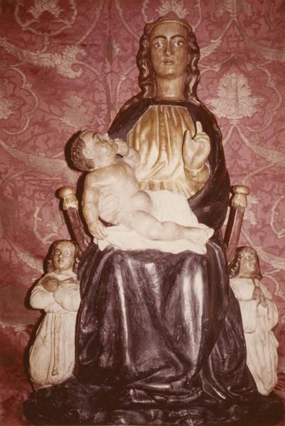 statue : Vierge à l'Enfant, vue générale - © Ministère de la Culture (France), Médiathèque du patrimoine et de la photographie (objets mobiliers), tous droits réservés