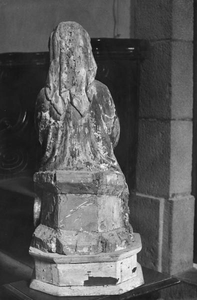 statue : Vierge en majesté dite Notre-Dame-de-la-Rivière, vue générale de dos