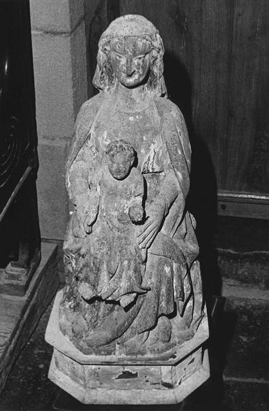 statue : Vierge en majesté dite Notre-Dame-de-la-Rivière, vue générale