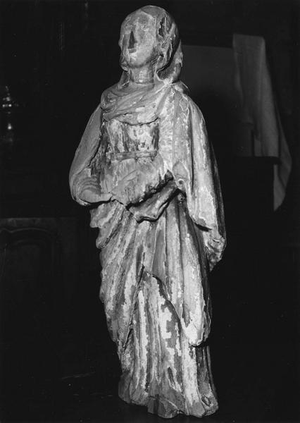 statue : Vierge, vue générale - © Ministère de la Culture (France), Médiathèque du patrimoine et de la photographie (objets mobiliers), tous droits réservés