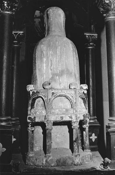 statue : Vierge en majesté, vue générale de dos