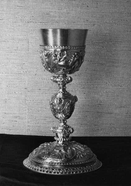 calice dit de Manglieu, vue générale - © Ministère de la Culture (France), Médiathèque du patrimoine et de la photographie (objets mobiliers), tous droits réservés
