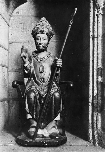 statue : saint Blaise, vue générale