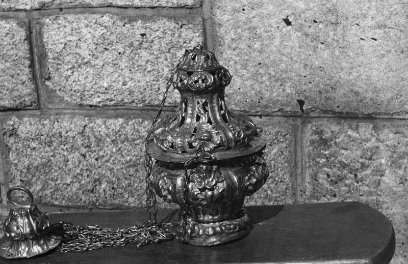 encensoir, vue générale - © Ministère de la Culture (France), Médiathèque du patrimoine et de la photographie (objets mobiliers), tous droits réservés