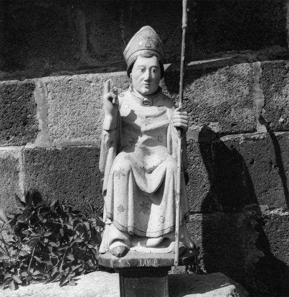 statue : saint Loup, vue générale - © Ministère de la Culture (France), Médiathèque du patrimoine et de la photographie (objets mobiliers), tous droits réservés