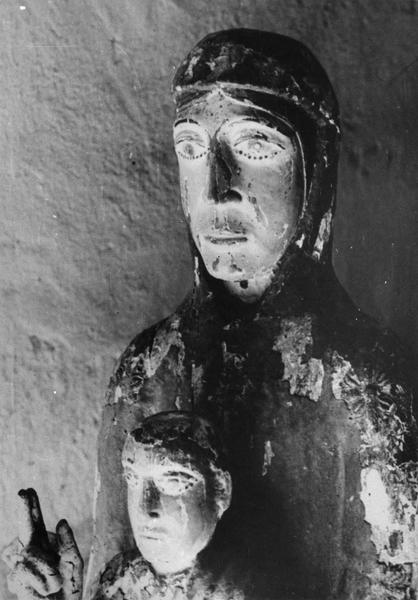 statue-reliquaire : Vierge en majesté, vue partielle
