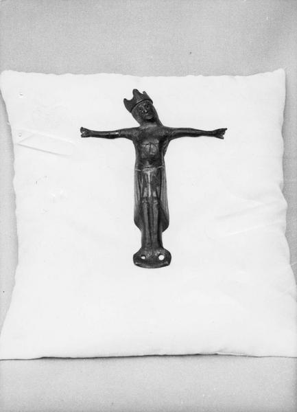 statue (statuette) : Christ, vue générale