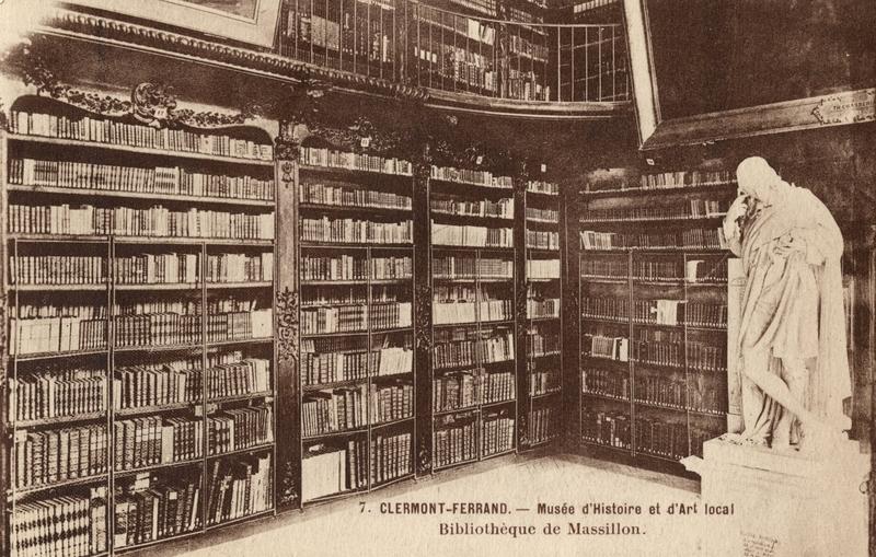 lambris de revêtement de la bibliothèque de Massillon, évêque de Clermont, vue partielle