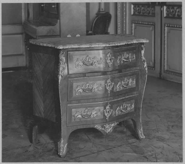 commode