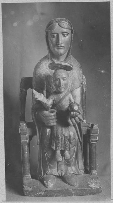 statue : Vierge à l'Enfant