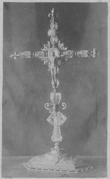 croix d'autel