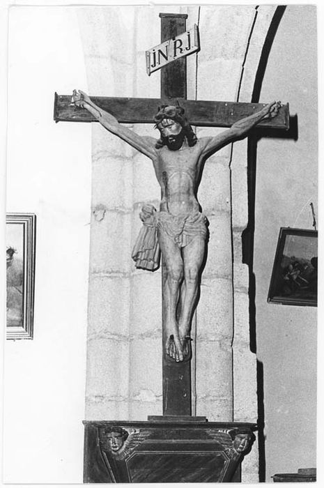 statue : Christ en croix - © Ministère de la Culture (France), Médiathèque du patrimoine et de la photographie, diffusion GrandPalaisRmn Photo